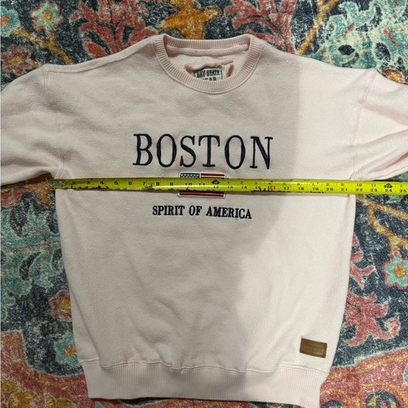 Boston Sweater - Picture 9 of 10